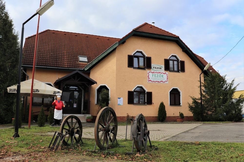 Fezőr Panzió